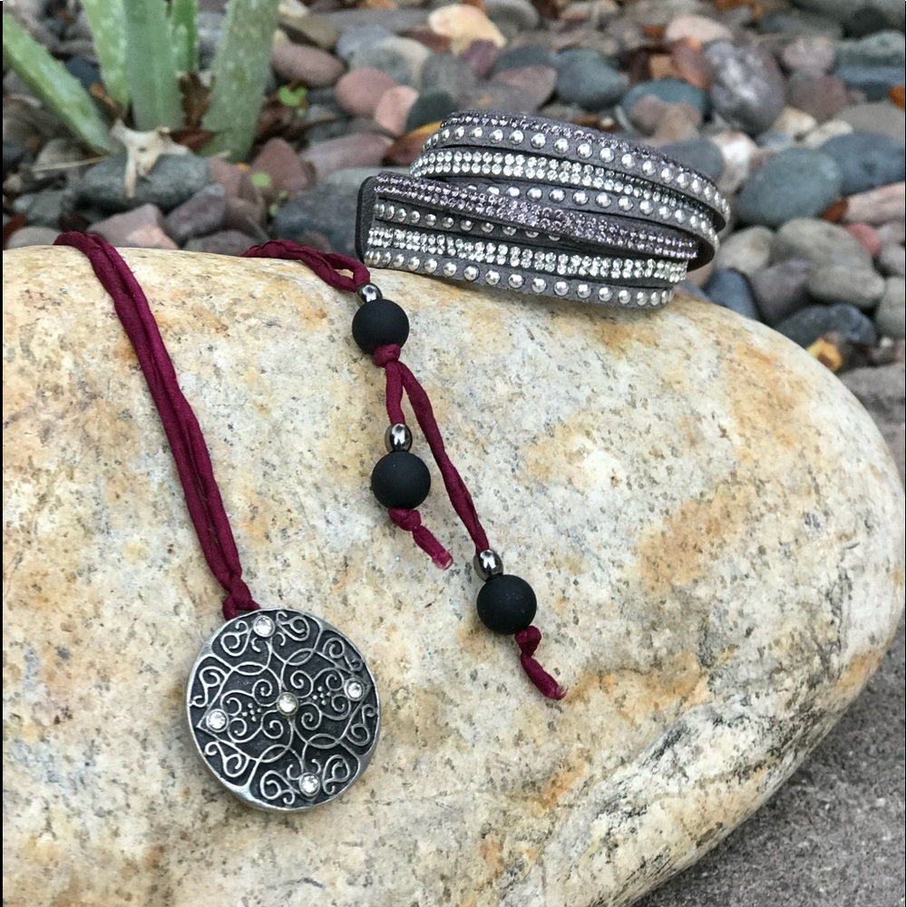Jass Jewelry “Wine” Set